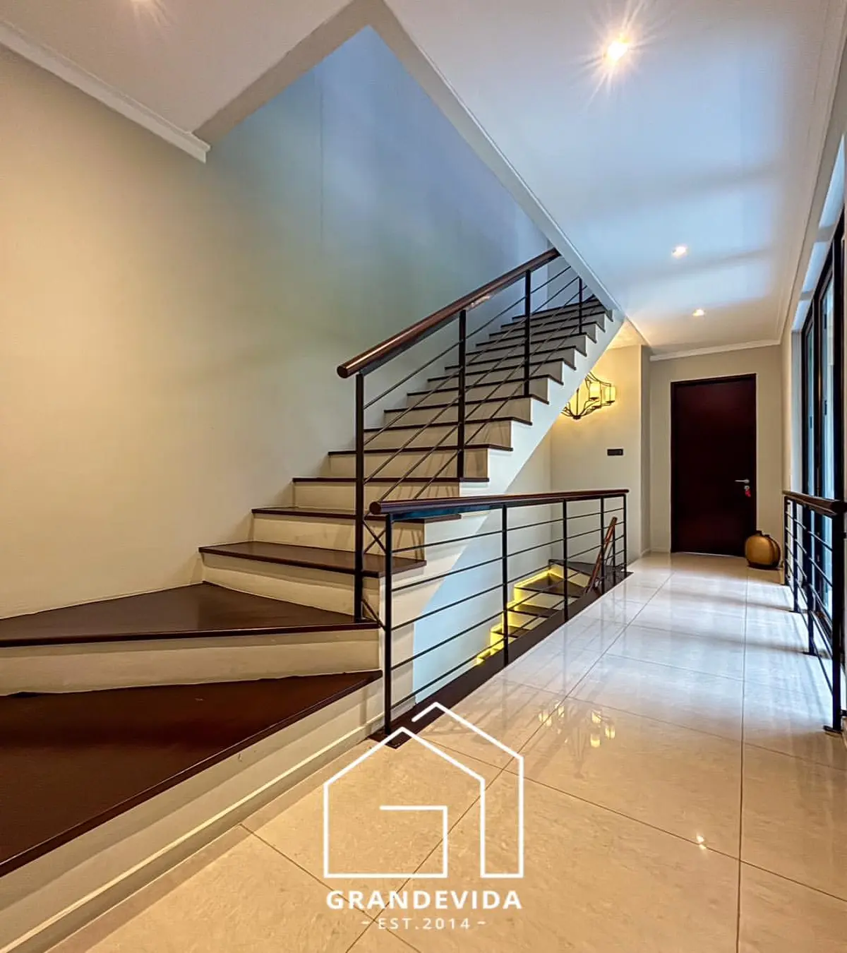 Rumah dijual di Cilandak Jakarta Selatan - Rumah Cilandak Jakarta Selatan Dalam Townhouse Mewah (kamar mandi)