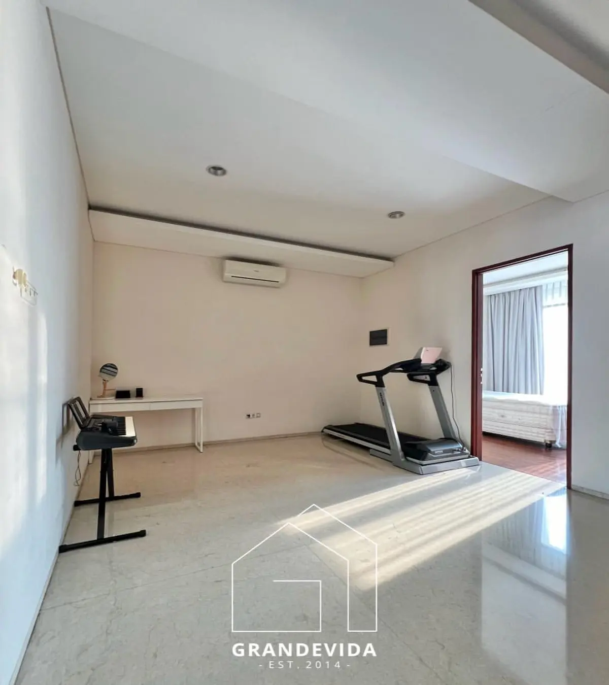 Rumah dijual di Lebak bulus Jakarta Selatan - Rumah Dalam Townhouse di Lebak bulus Jakarta Selatan (kamar mandi)