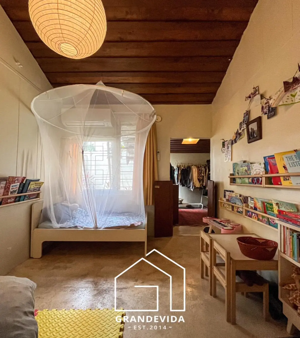 Rumah dijual di Cipete Jakarta Selatan - Rumah Dijual Cipete Design Kontemporer (kamar tidur)