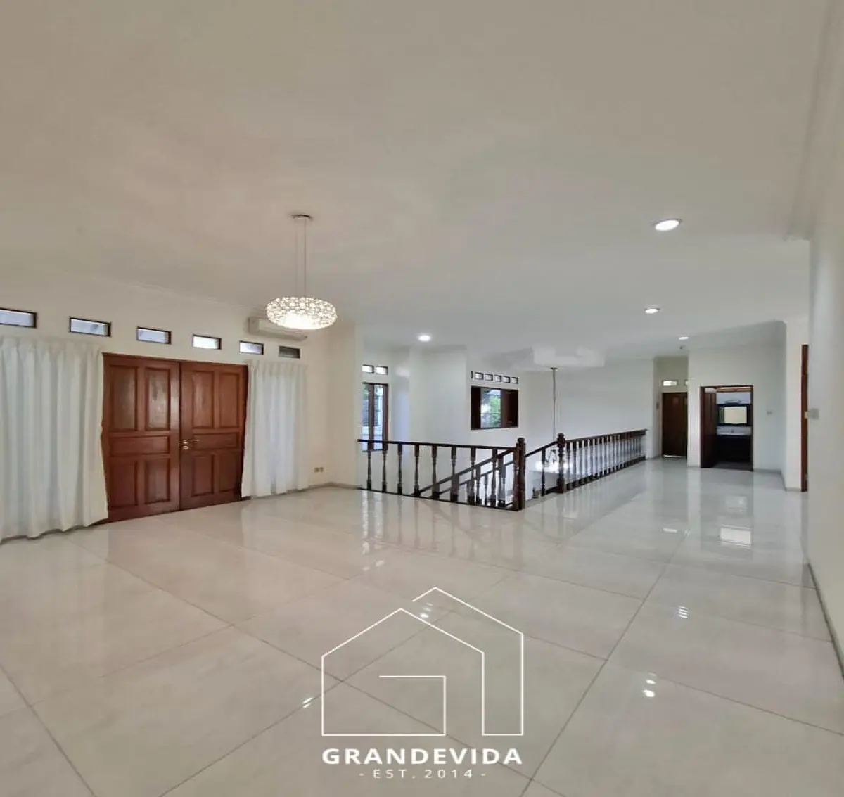 Rumah dijual di Cipulir Kebayoran Lama - Rumah Dijual di Cipulir (ruang tamu)