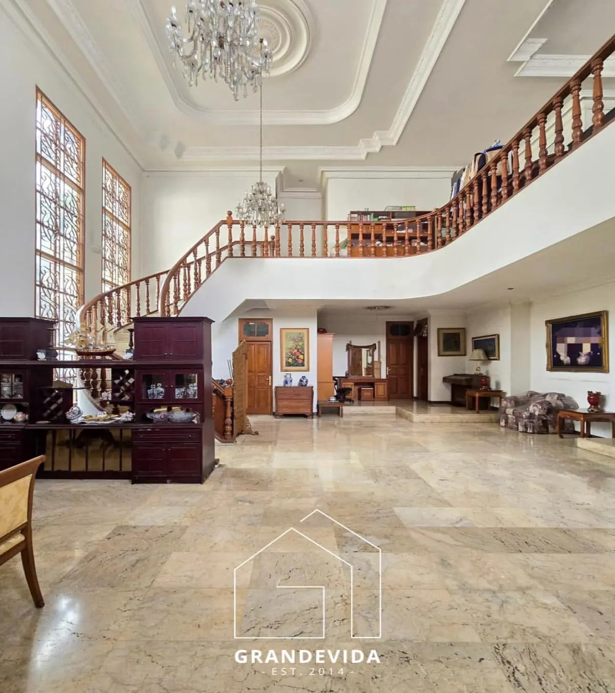 Rumah Dijual di Metro Pondok Indah Bangunan 2 Lantai