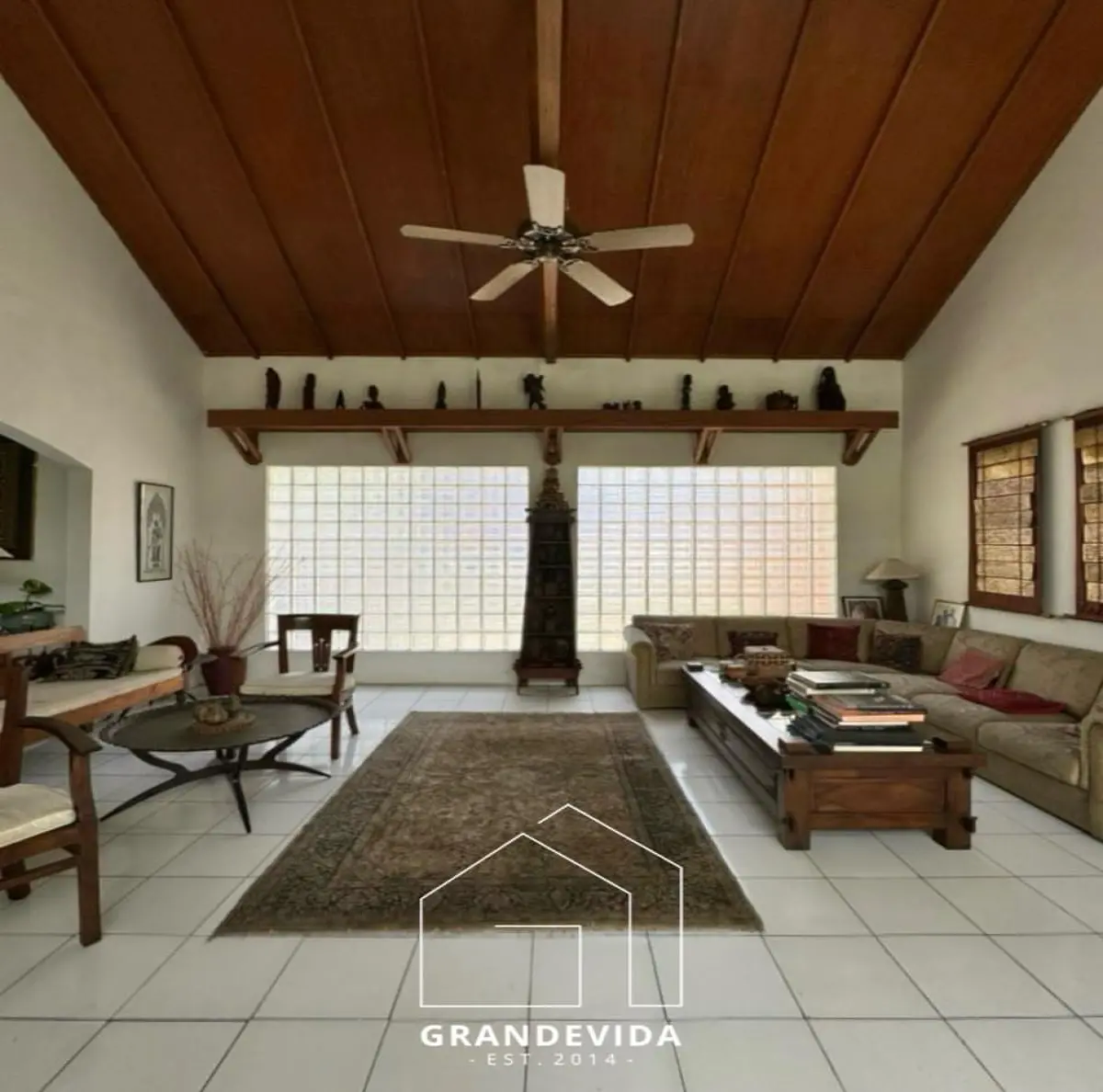 Rumah dijual di Cipete Jakarta Selatan - Jual Rumah Gaharu Cipete Tanah Luas Bangunan Mewah