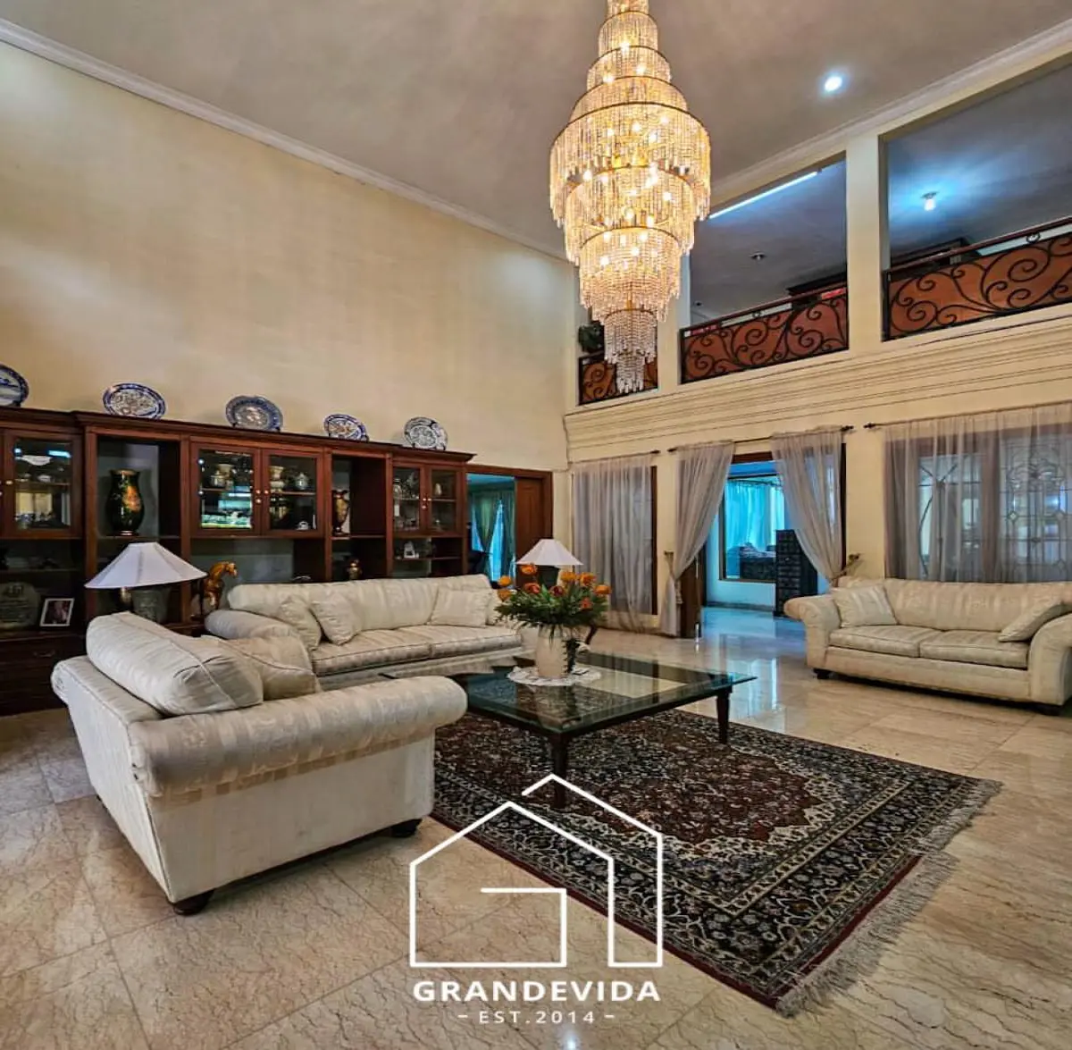 Rumah dijual di Pondok indah Jakarta Selatan - Jual Rumah Bukit Hijau Pondok Indah Jakarta Selatan Rumah Mewah Siap Huni