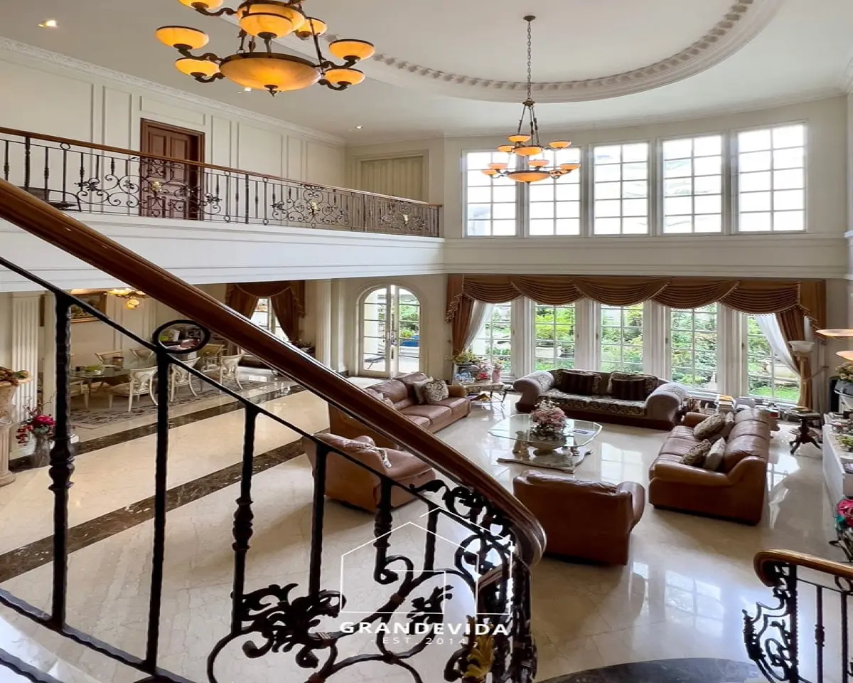 Rumah dijual di Pondok indah Jakarta Selatan - Jual Rumah Kartika Utama Pondok Indah Rumah Mewah Siap Huni