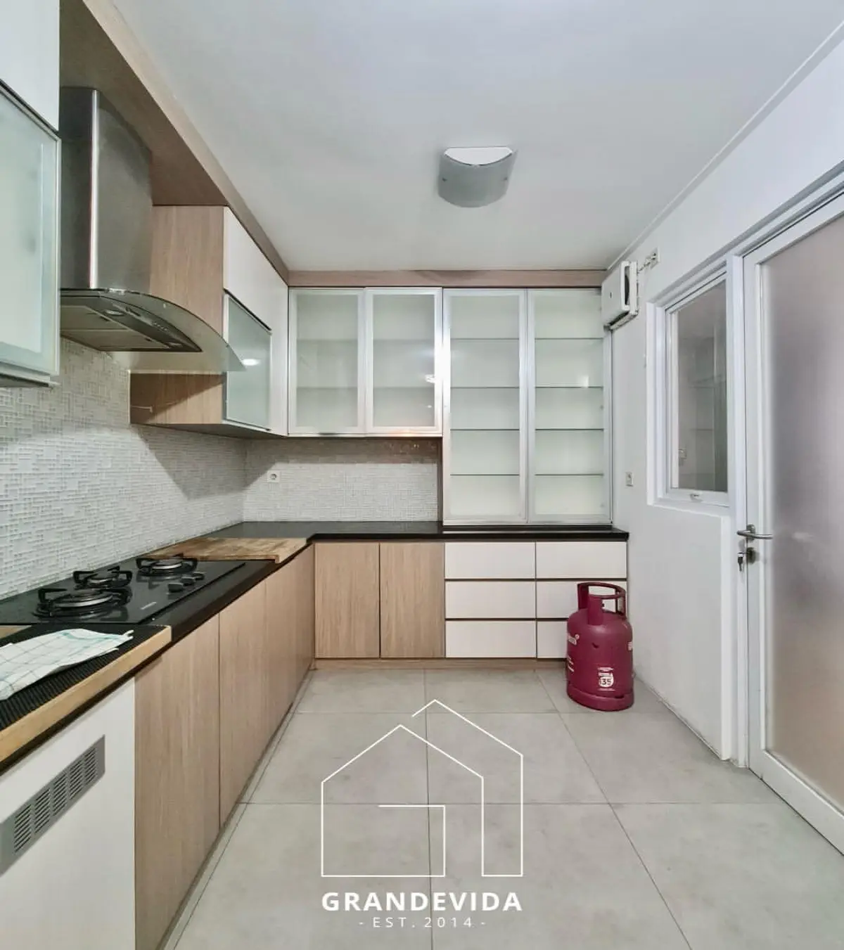 Rumah Dijual Tulodong Bawah Selong Kebayoran Baru