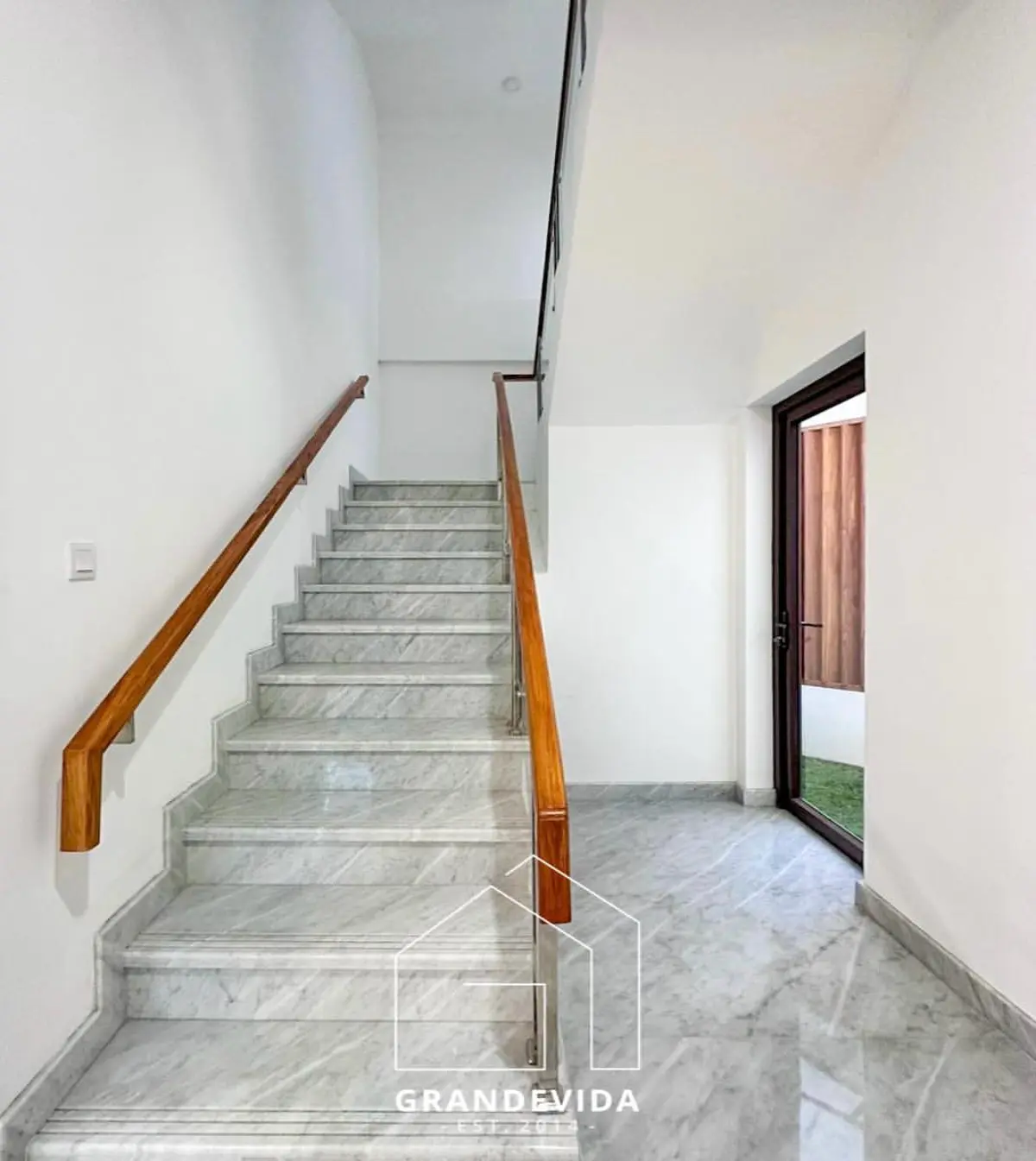 Rumah Dempo Kebayoran Baru Dijual