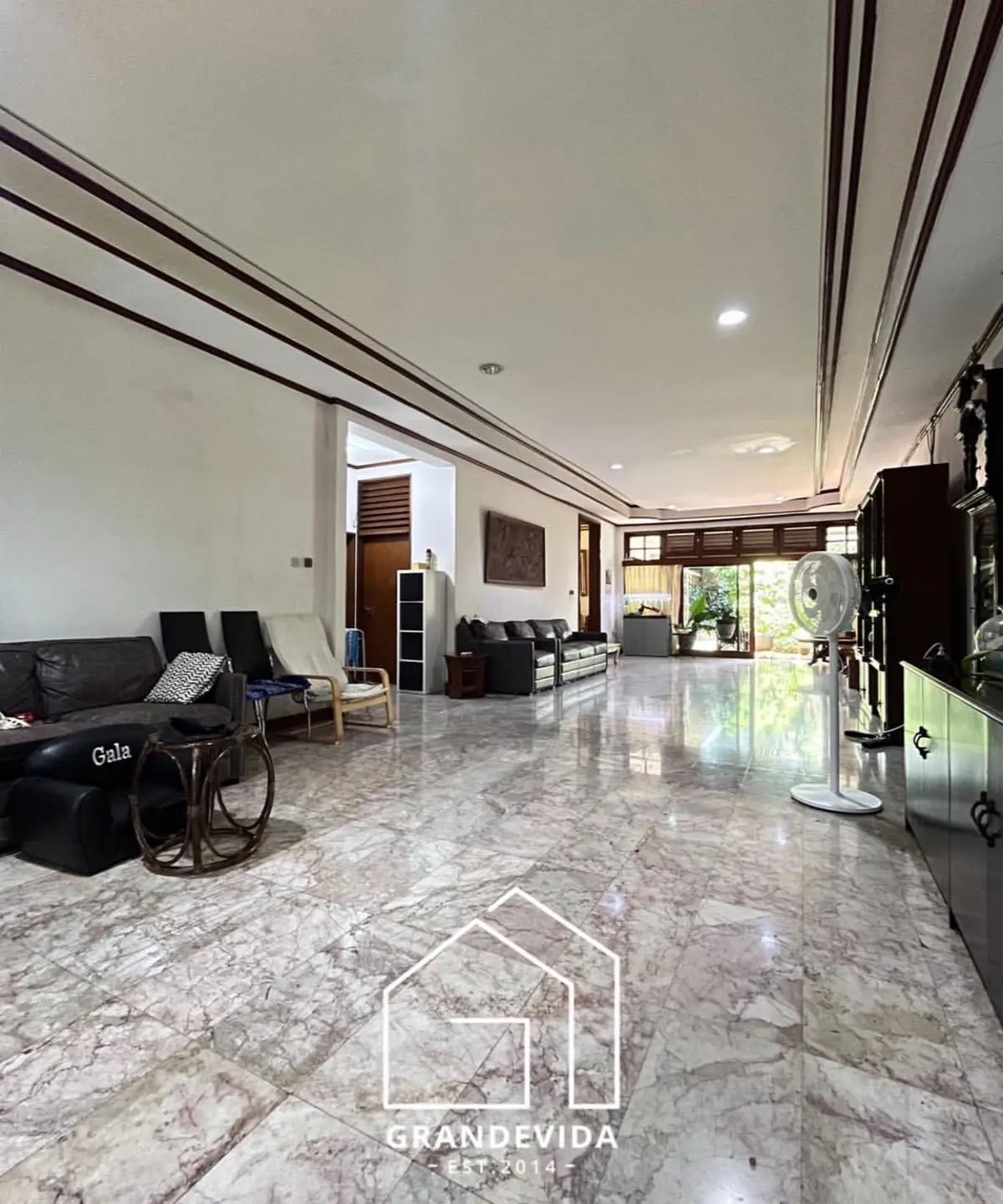 Jual Rumah Banyuwangi Menteng Jakarta Pusat