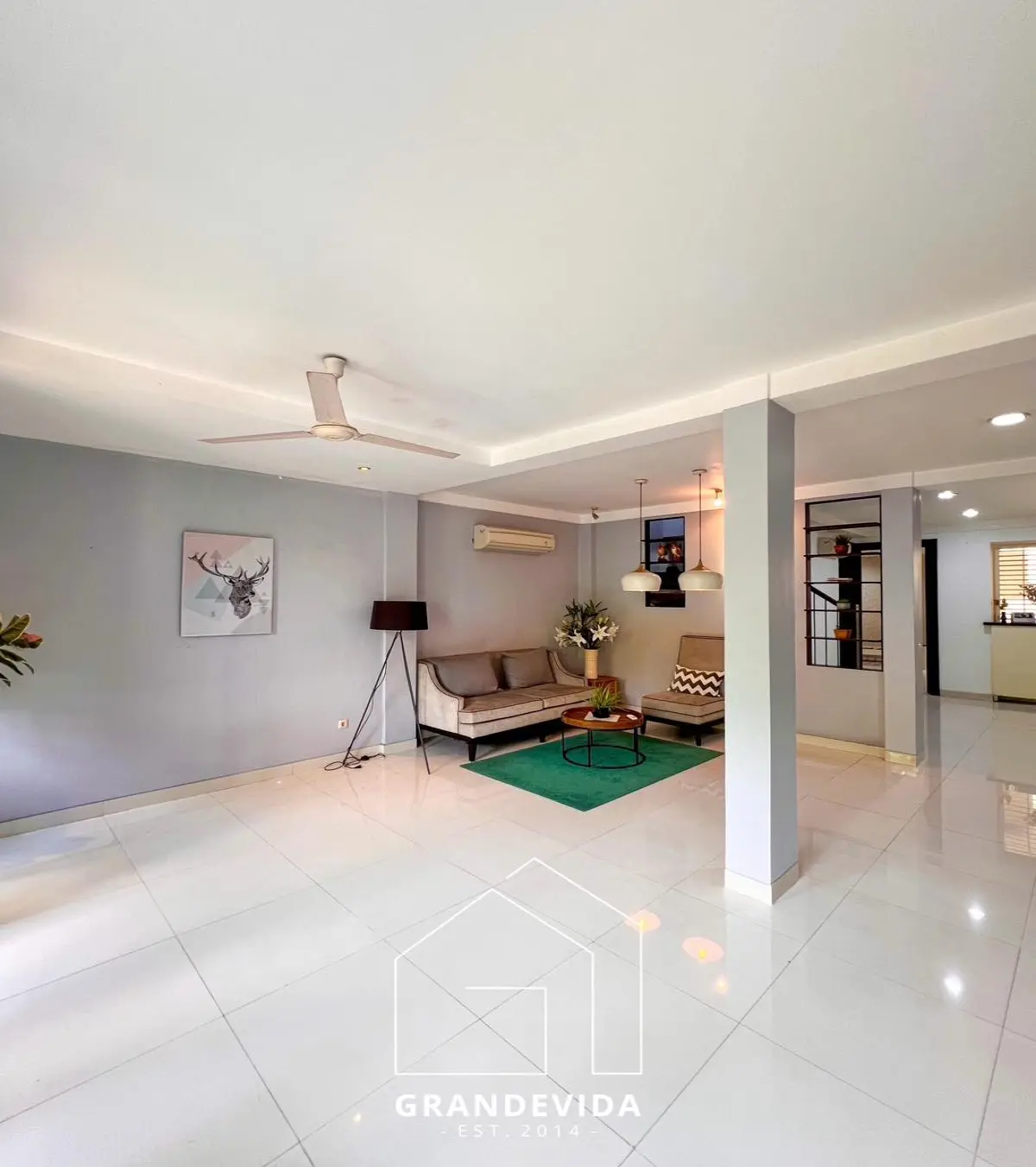 Rumah Pinang Kuningan Pondok Indah Dijual Cepat