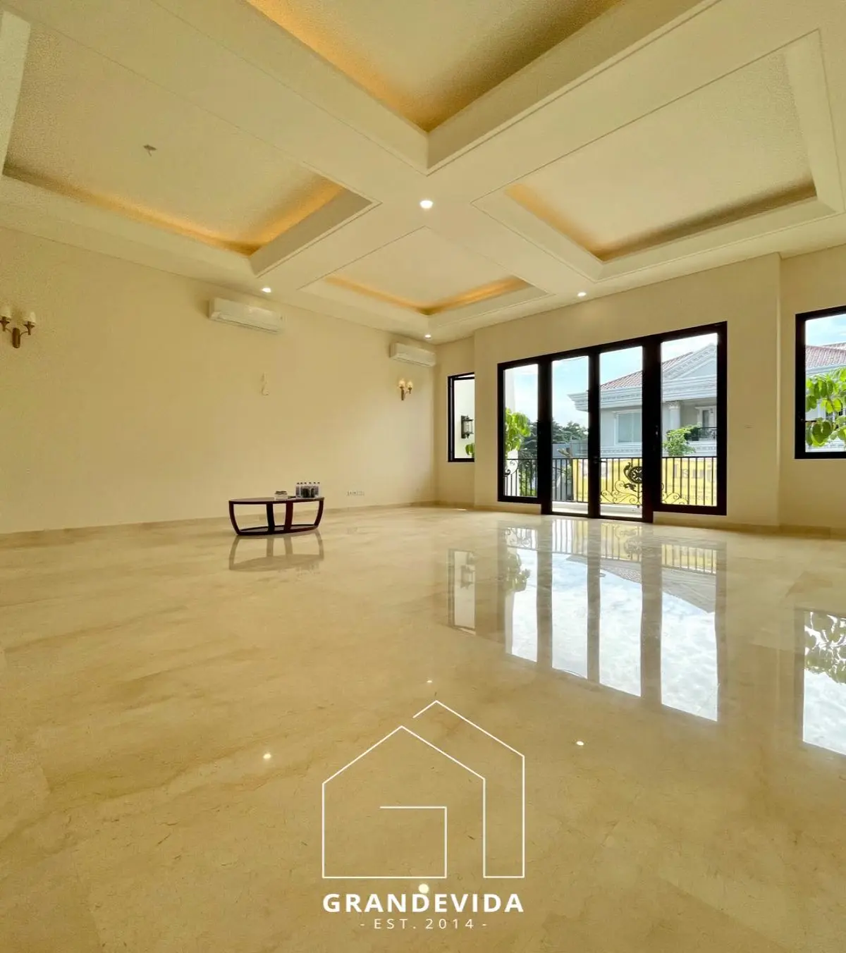 Rumah Dijual Bukit Hijau Pondok Indah Private Lift