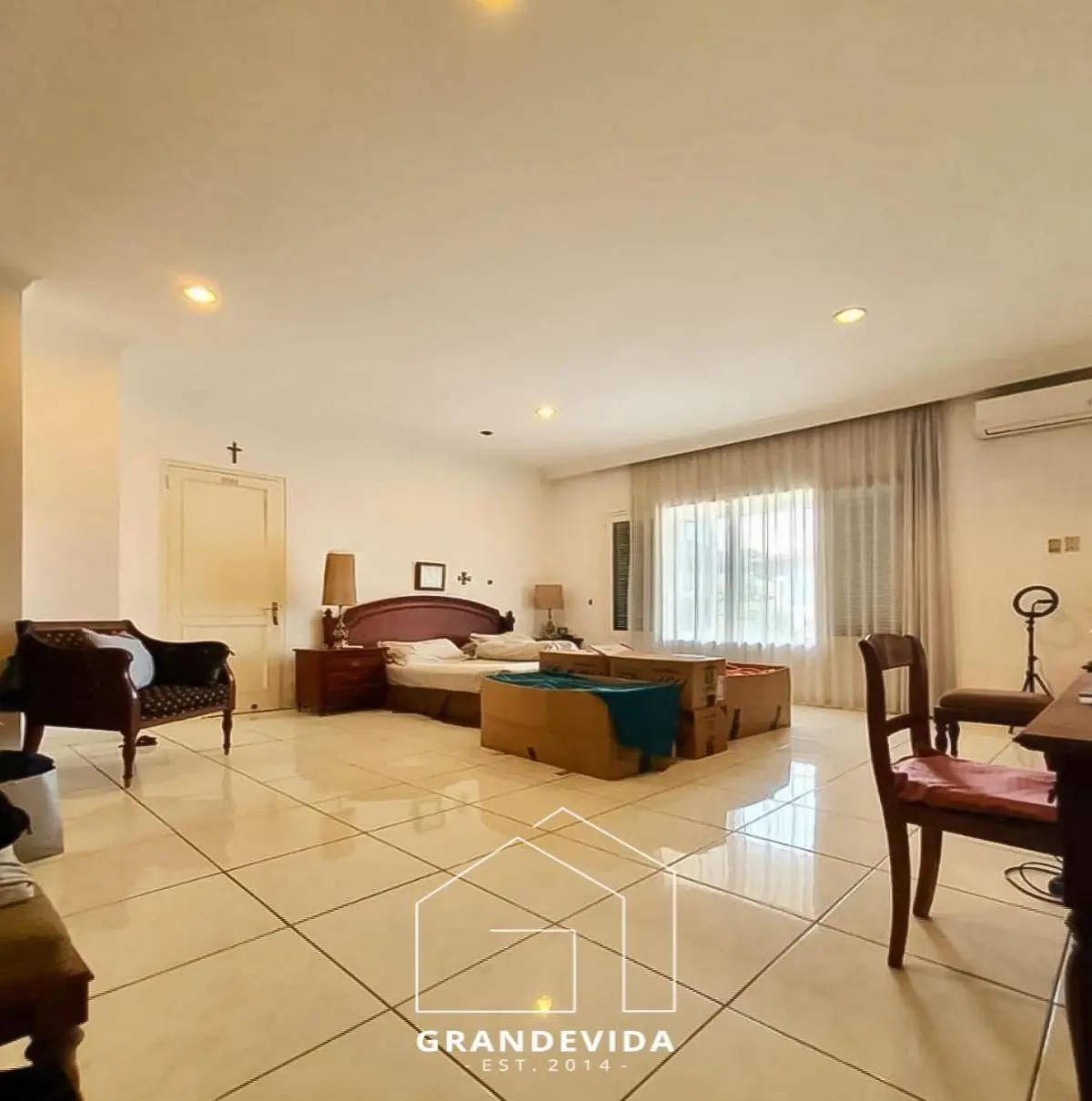 Rumah Dijual Alam Asri Pondok Indah Posisi Hook