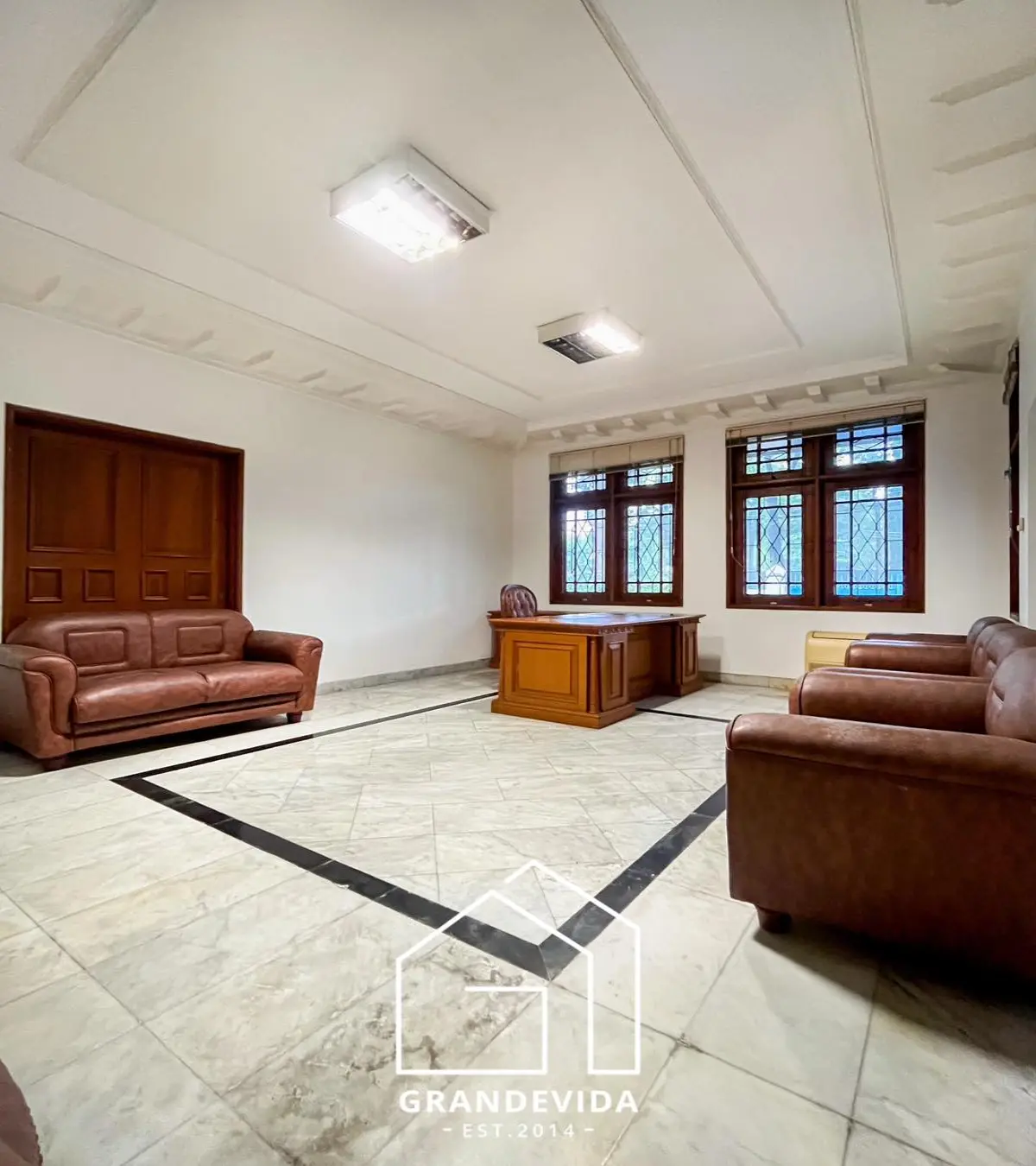 Rumah Dijual Besakih Kuningan Jakarta Selatan