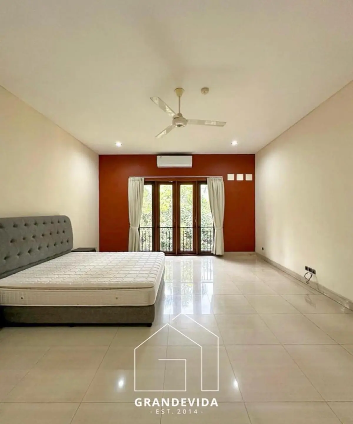 Rumah Dijual Kemang Jakarta Selatan Dalam Townhouse Siap Huni