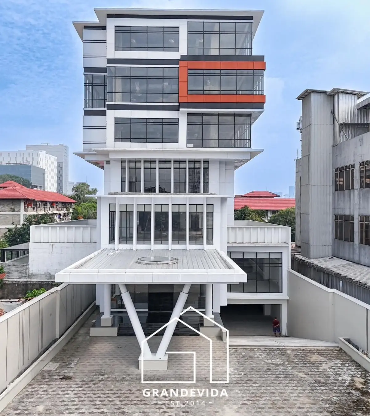 Gedung Dijual Otista Jakarta Pusat