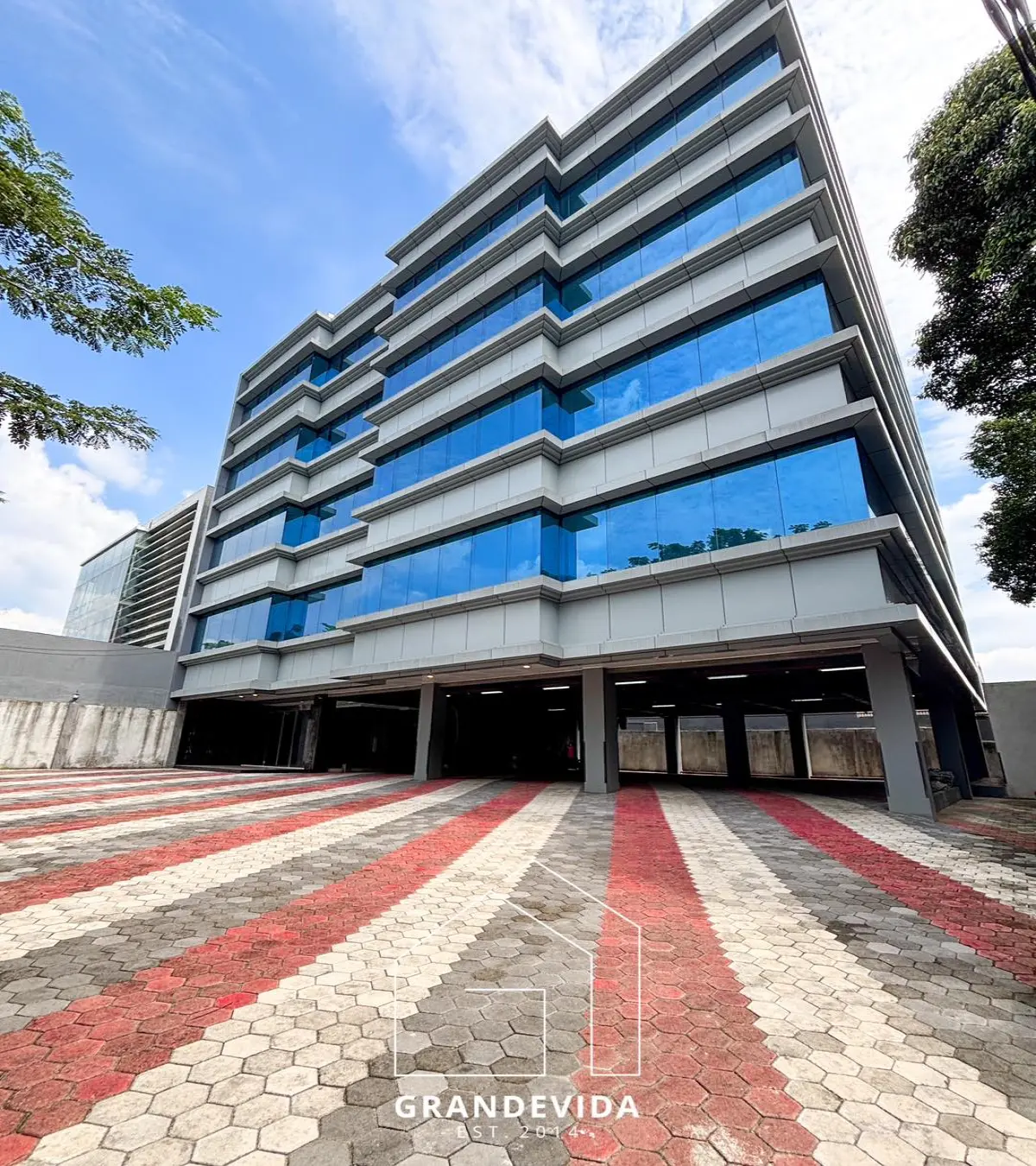 Gedung Dijual Pondok Pinang Jakarta Siap Pakai