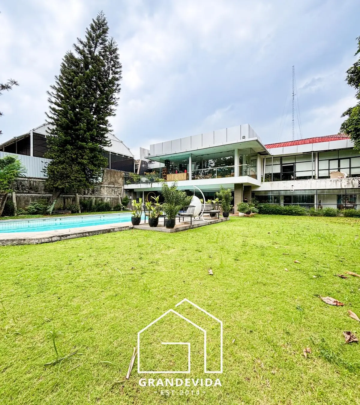 Gedung Dijual Kemang Timur Raya Jakarta