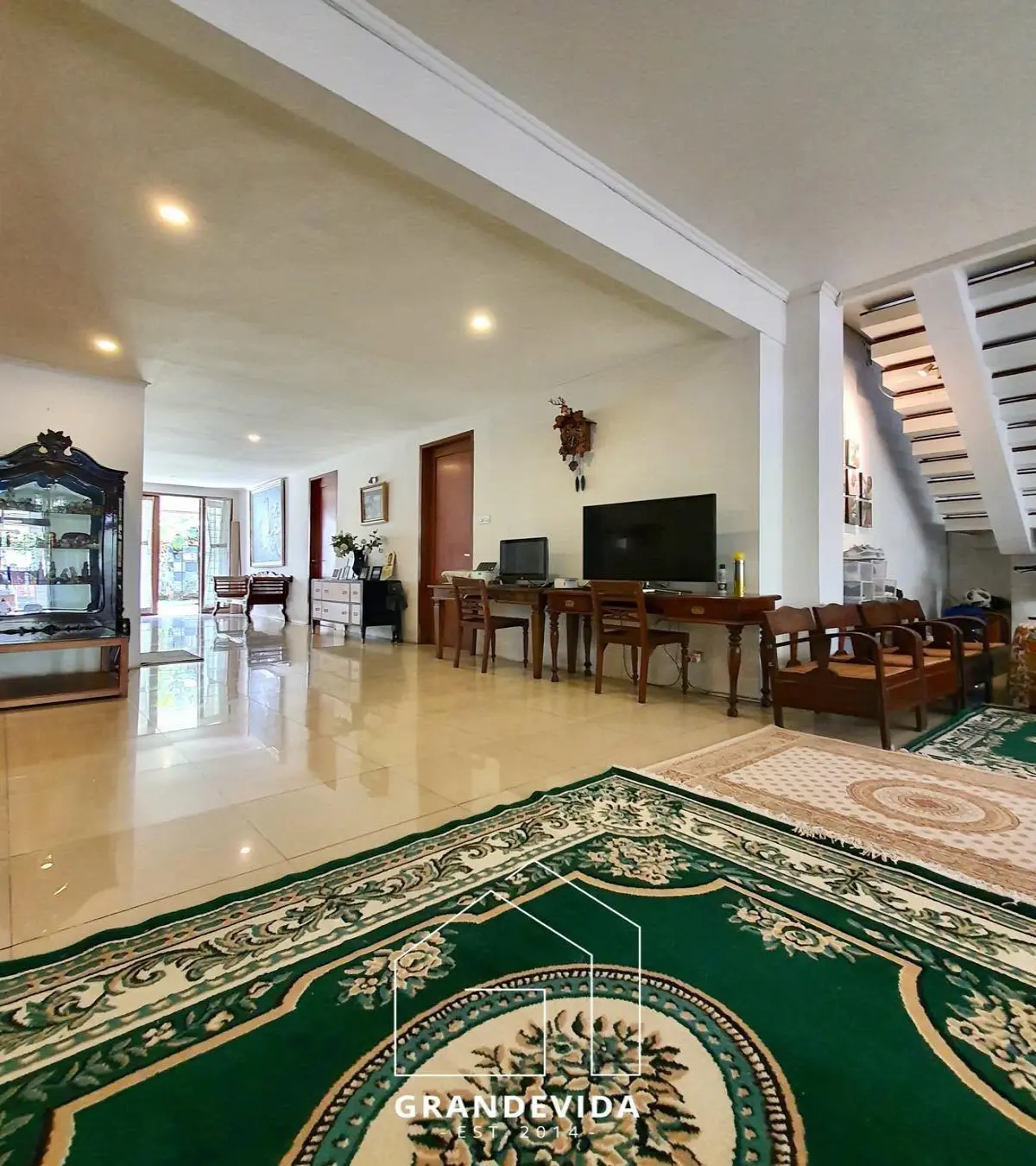 Rumah Dijual di Lebak Bulus Jakarta Selatan – LT 497 m², LB 450 m², 5 KT, SHM