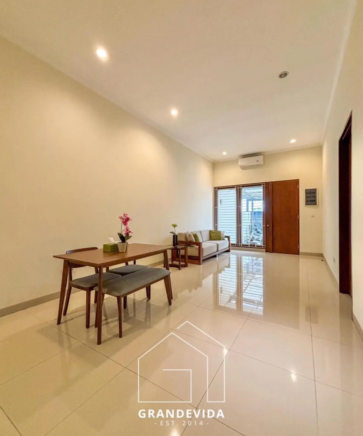 Rumah Brand New Dijual Pondok Indah Dekat PIM 2 LT 120 m² LB 200 m² – Rp7,3 M