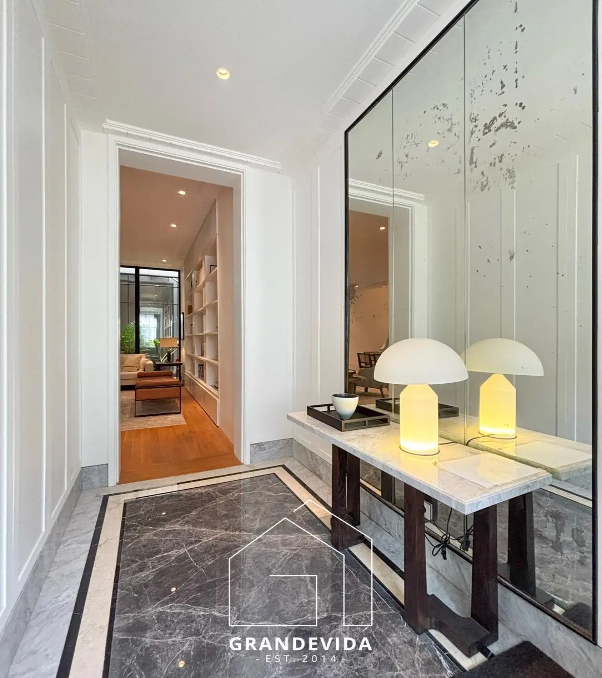Brand New Townhouse Dijual Pondok Indah Dekat PIM – Private Pool & 3 Lantai