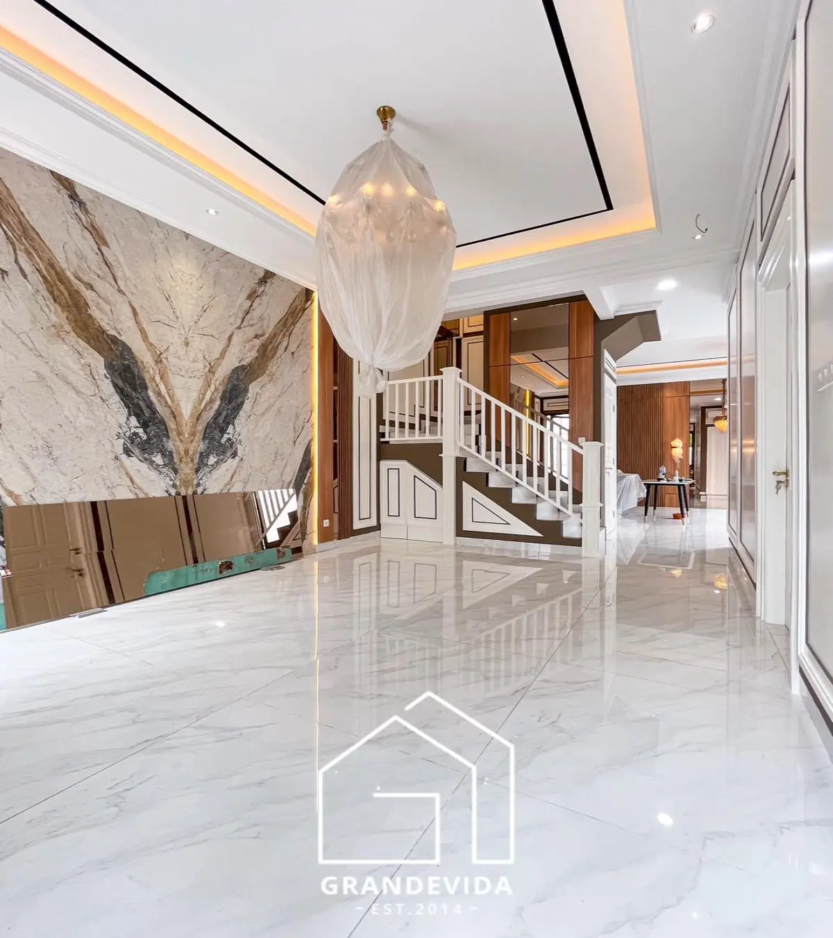 Rumah Brand New Pondok Indah 2 Lantai Private Pool LT 200 m² – Rp14,5 M