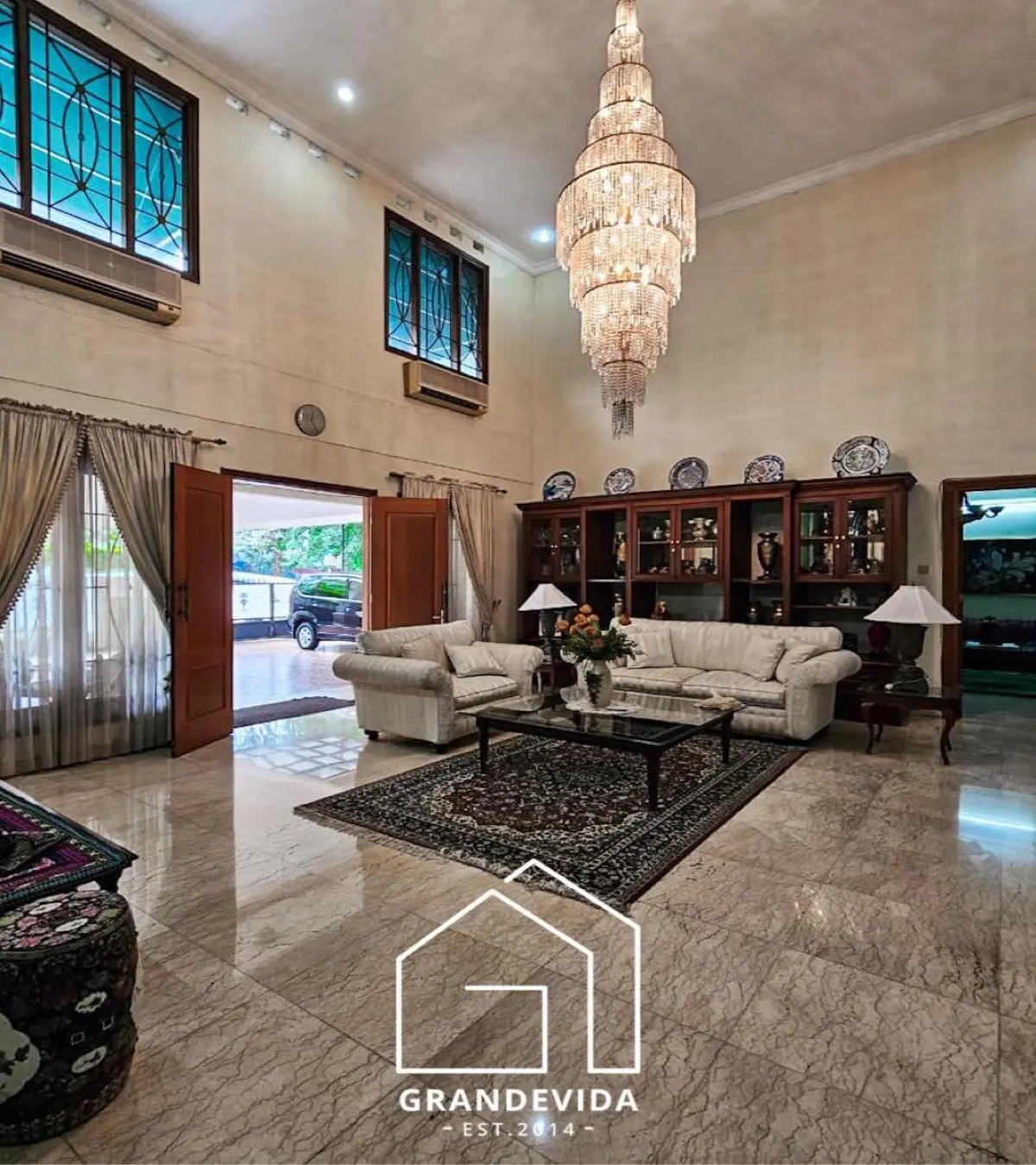 HOUSE FOR SALE – PONDOK INDAH ✨ RUMAH TERAWAT | LOKASI STRATEGIS | ROW JALAN LEBAR | TANAH 810 M²