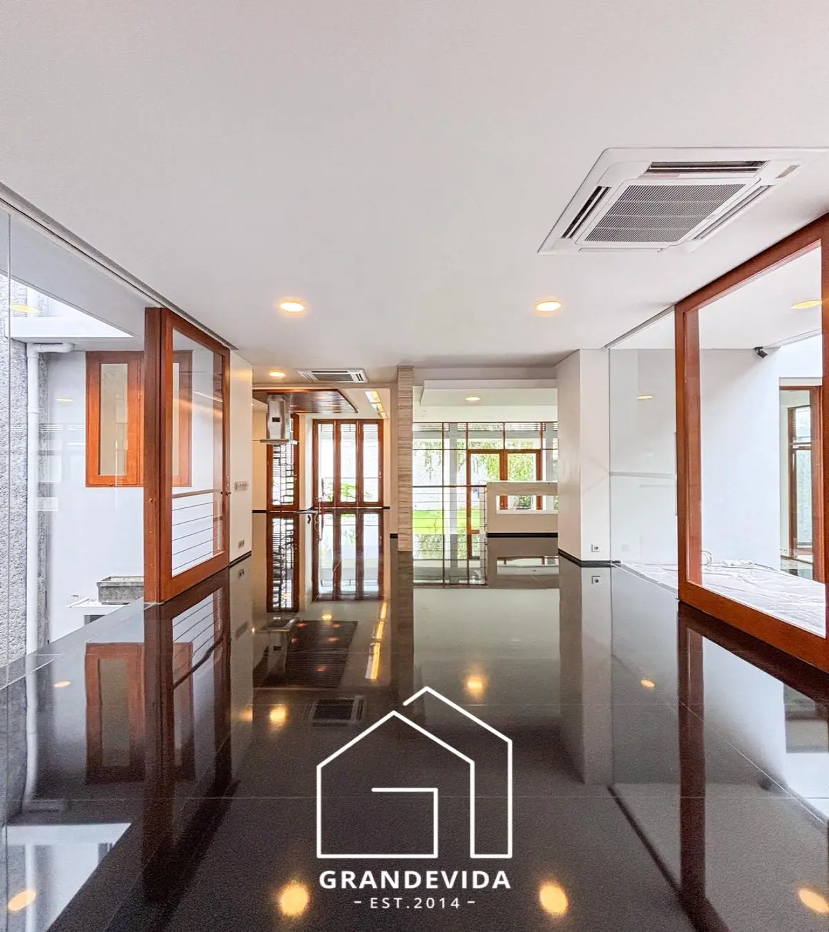 Rumah Mewah Dijual Pondok Indah dalam Kompleks Elit – LT 701 m², LB ±1.200 m²